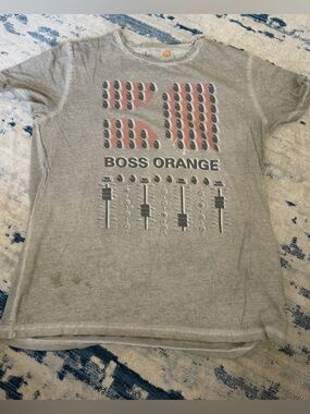 Boss Orange Men’s Graphic Tshirt Large